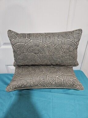 Hudson Park Collection DECO FAN 12X22 MADE IN INDIA Set of 2 PILLOWS
